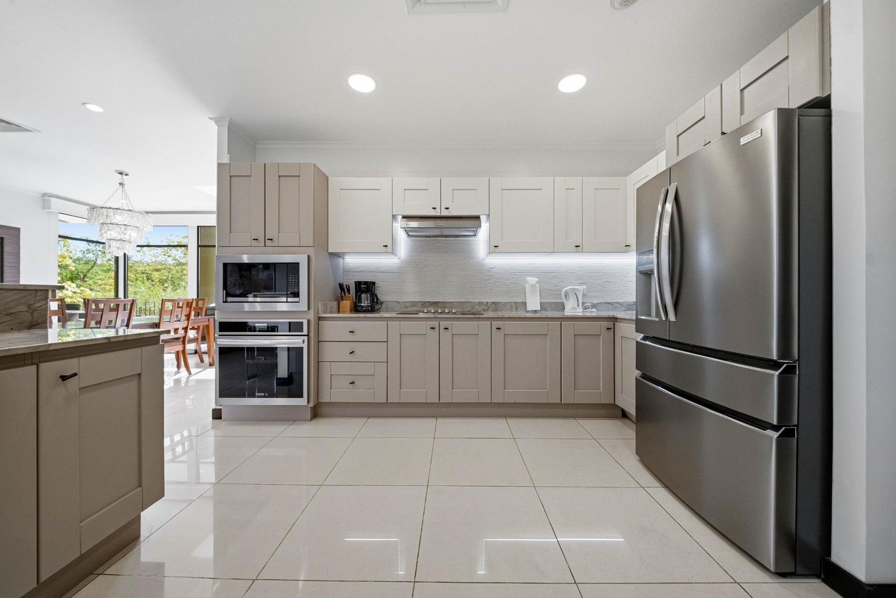 Updated Condo In Reserva Conchal — photo 16 of 19