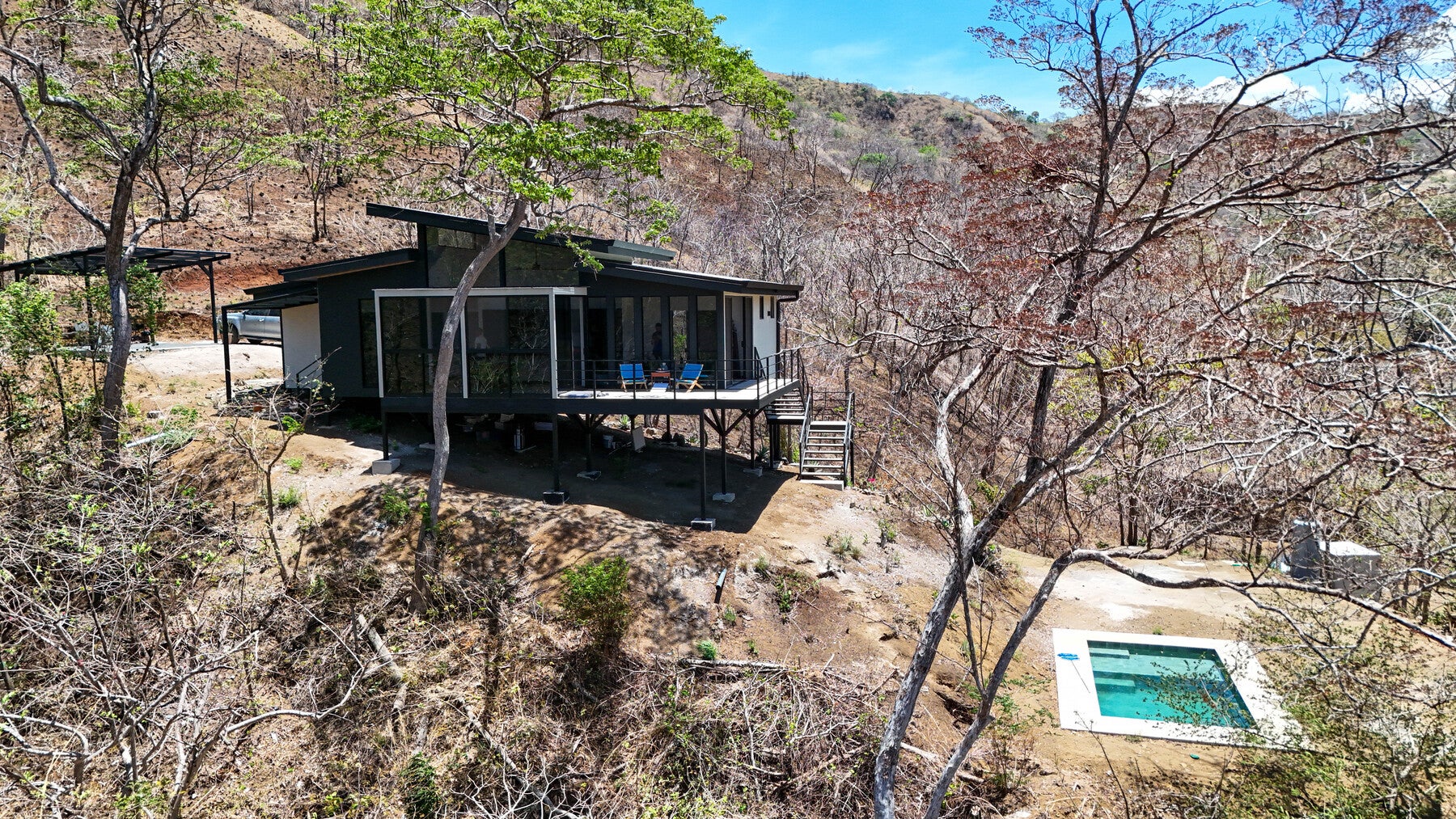 Modern Hilltop Home with Ocean Views — photo 2 of 19