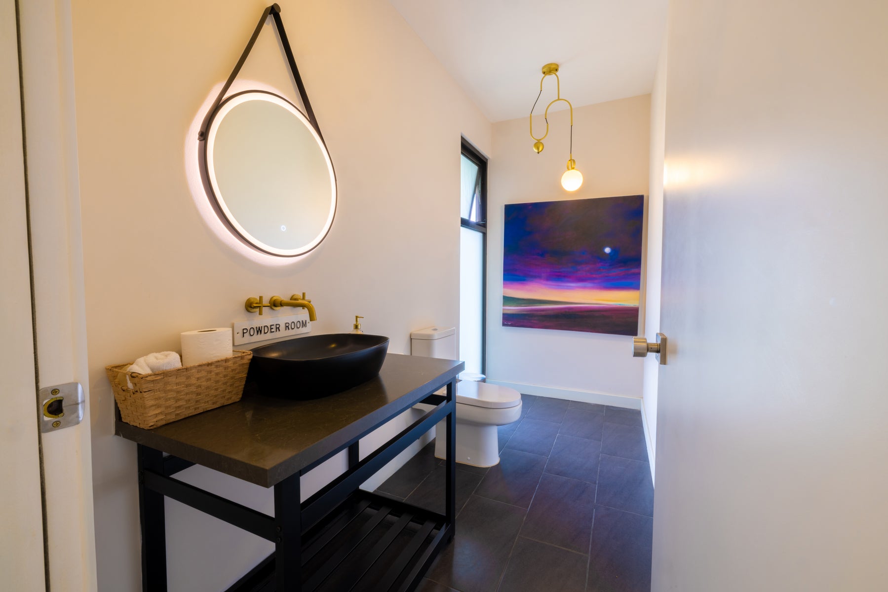 Modern Family Residence — photo 19 of 19