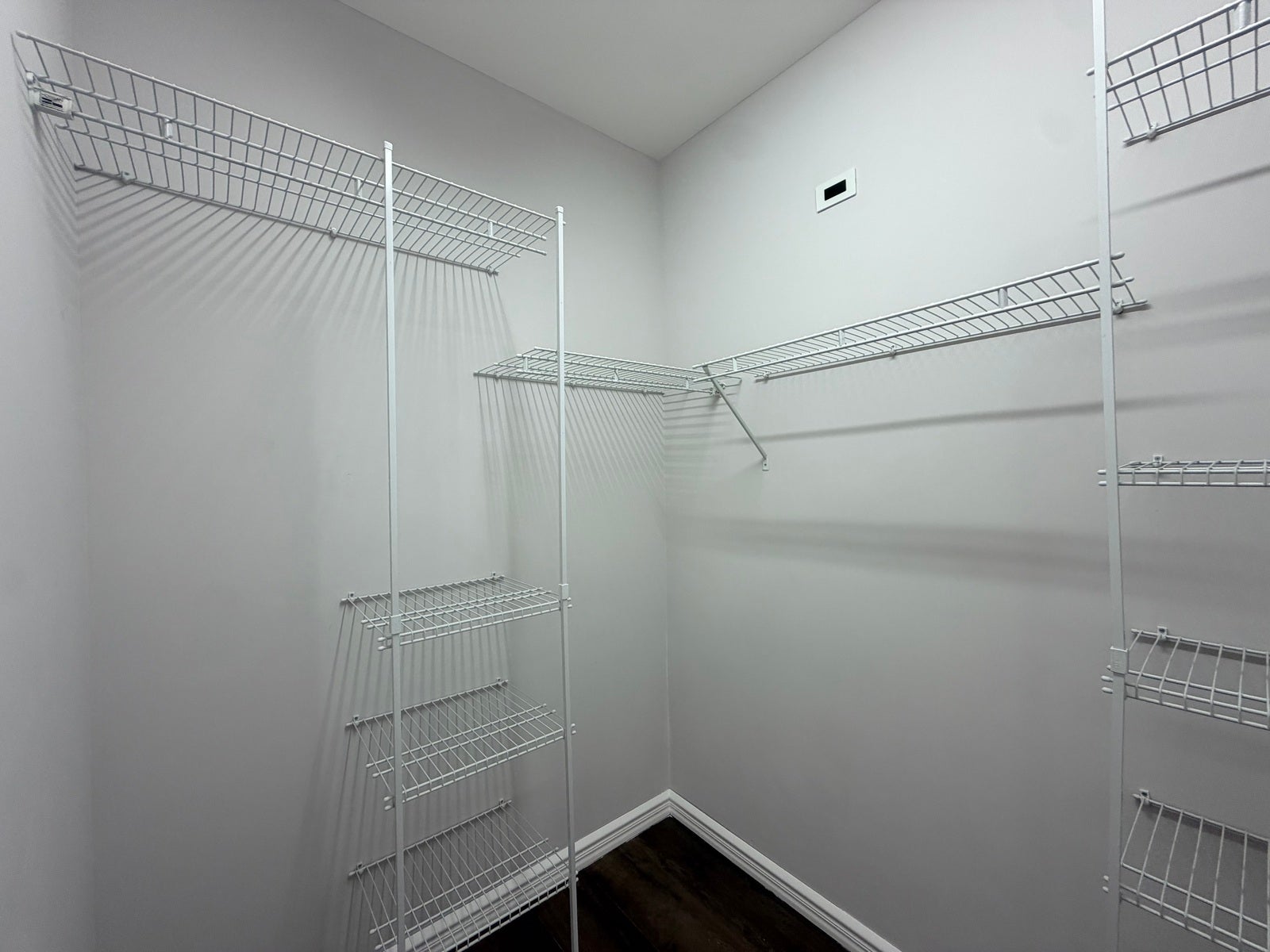 One level charming home — photo 11 of 19