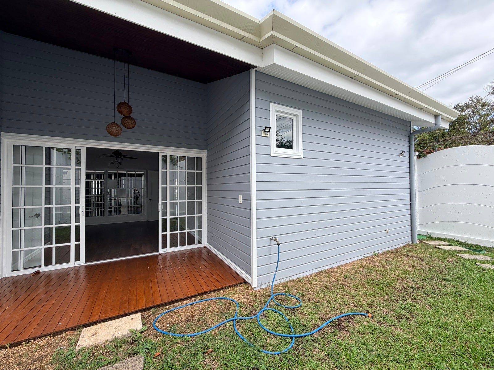 One level charming home — photo 17 of 19