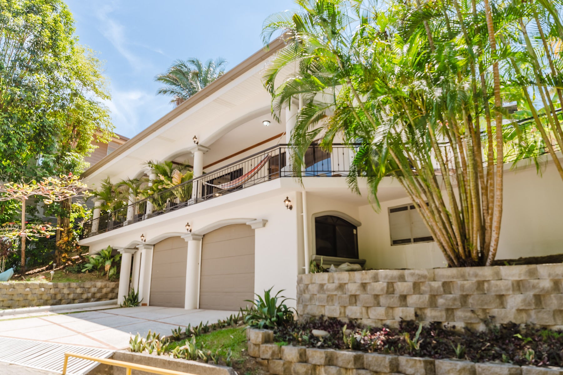 Beachside Gated Community Home — photo 2 of 19