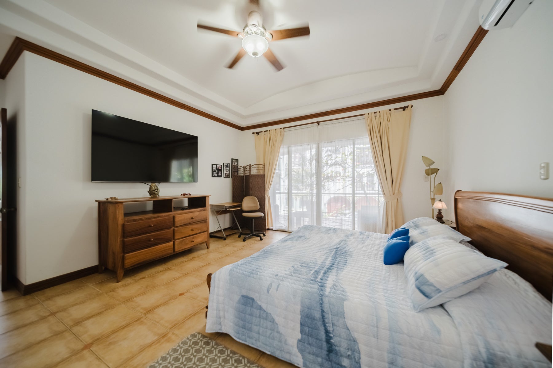 Beachside Gated Community Home — photo 11 of 19