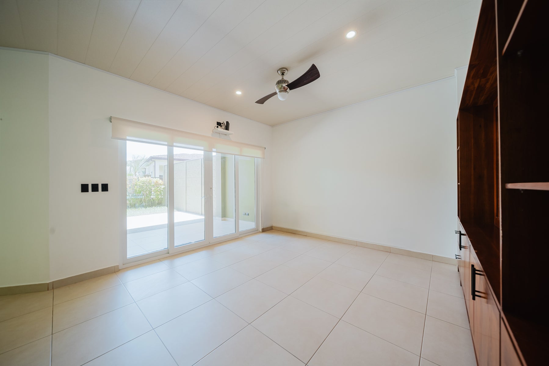 Luxury Four Bedroom Home — foto 6 de 19