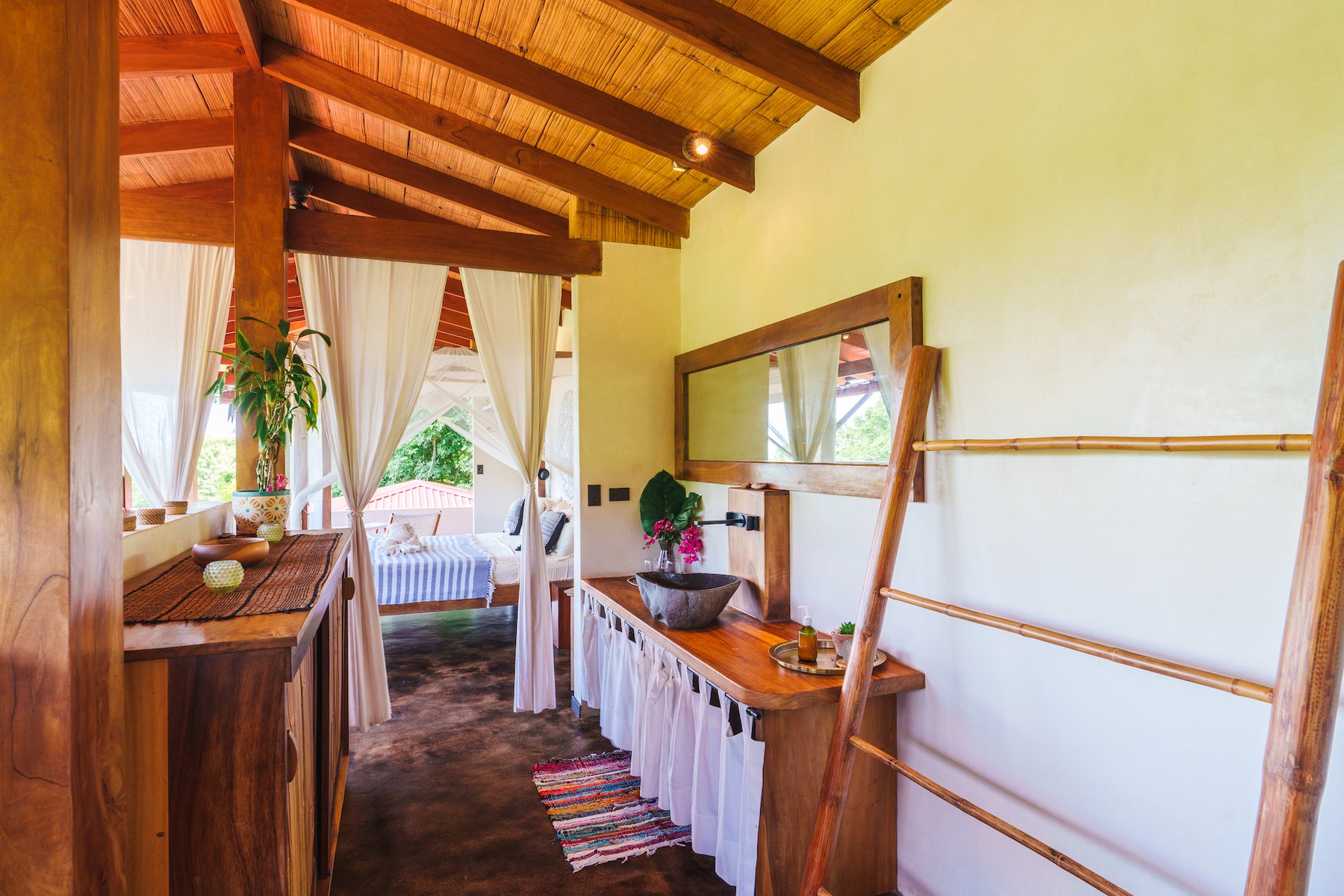North Santa Teresa Property With Balinese Vacation Rental Homes — photo 11 of 19