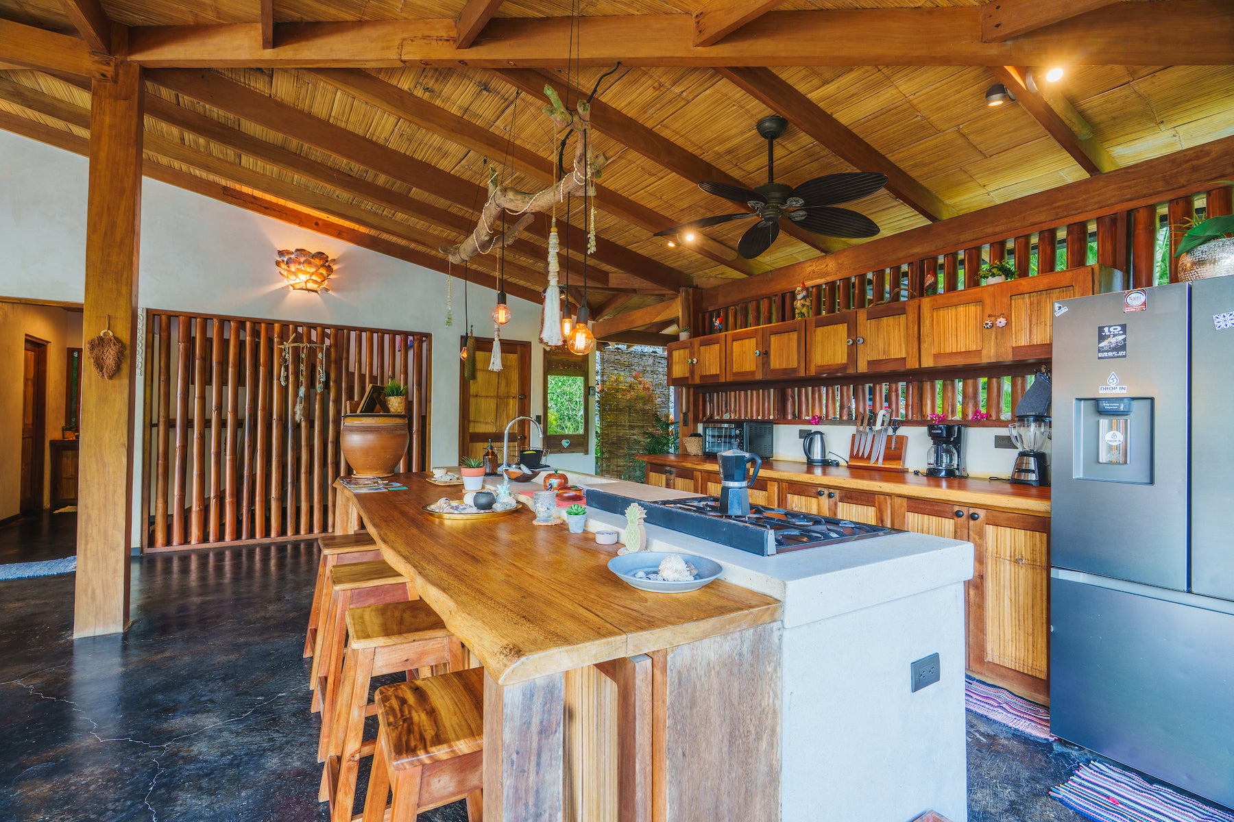North Santa Teresa Property With Balinese Vacation Rental Homes — photo 16 of 19