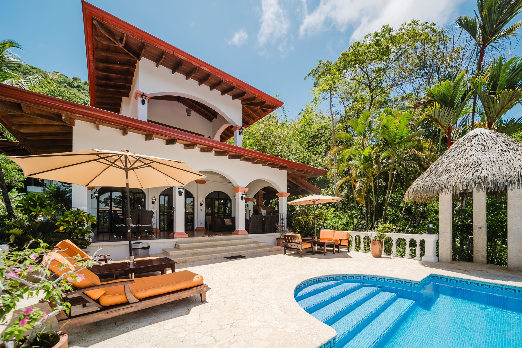 Luxury Boutique Hotel — photo 4 of 19