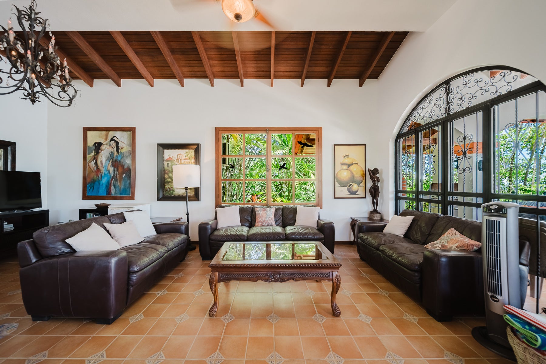 Luxury Boutique Hotel — photo 10 of 19