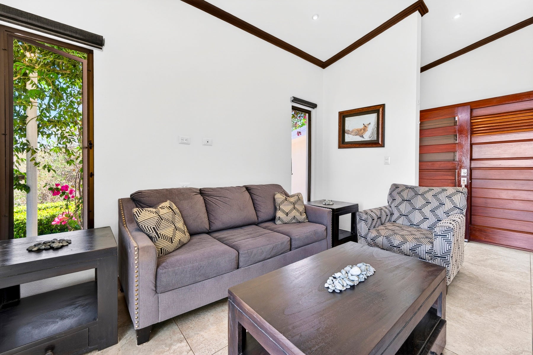 Surf Town Ocean View Home — photo 9 of 19