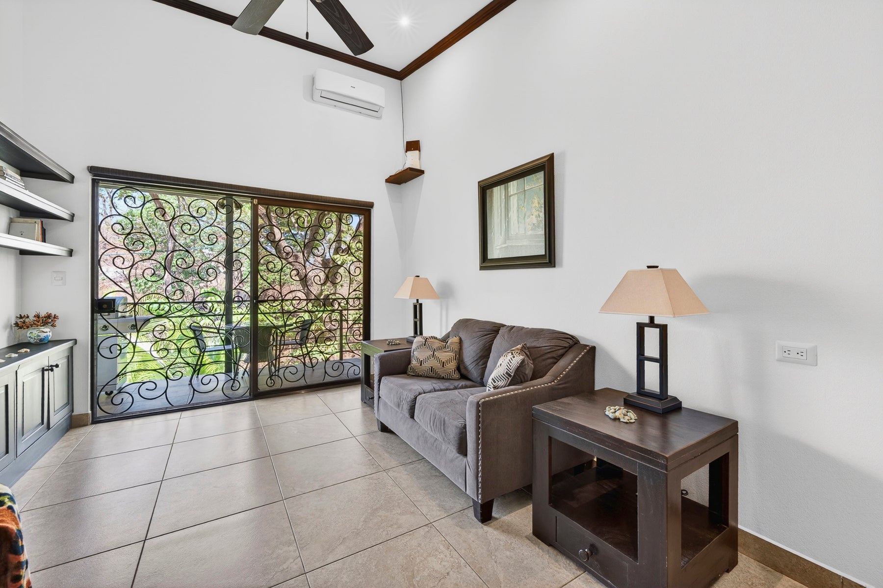 Surf Town Ocean View Home — photo 18 of 19