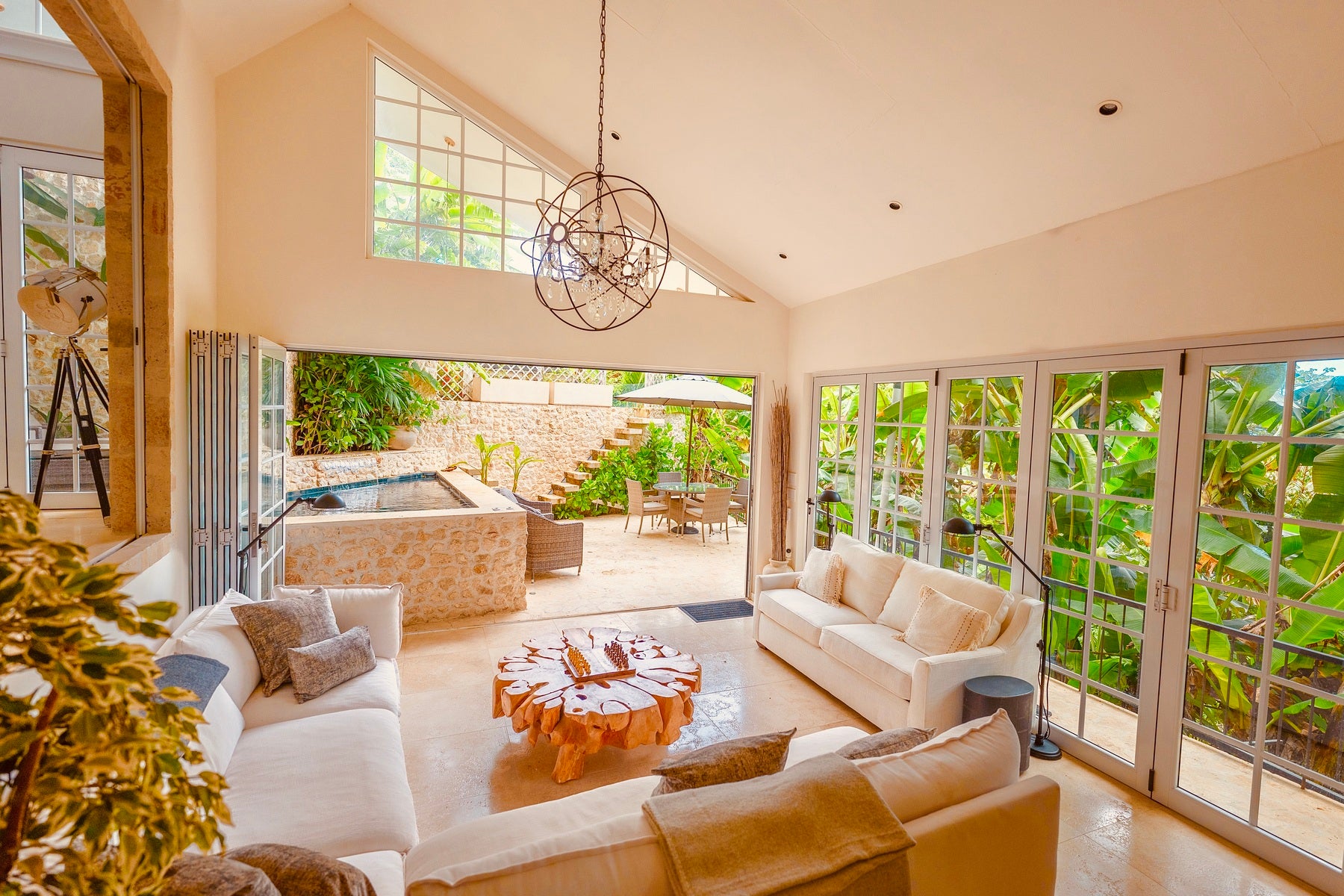 Ocean View Luxury Estate North Santa Teresa — photo 19 of 19