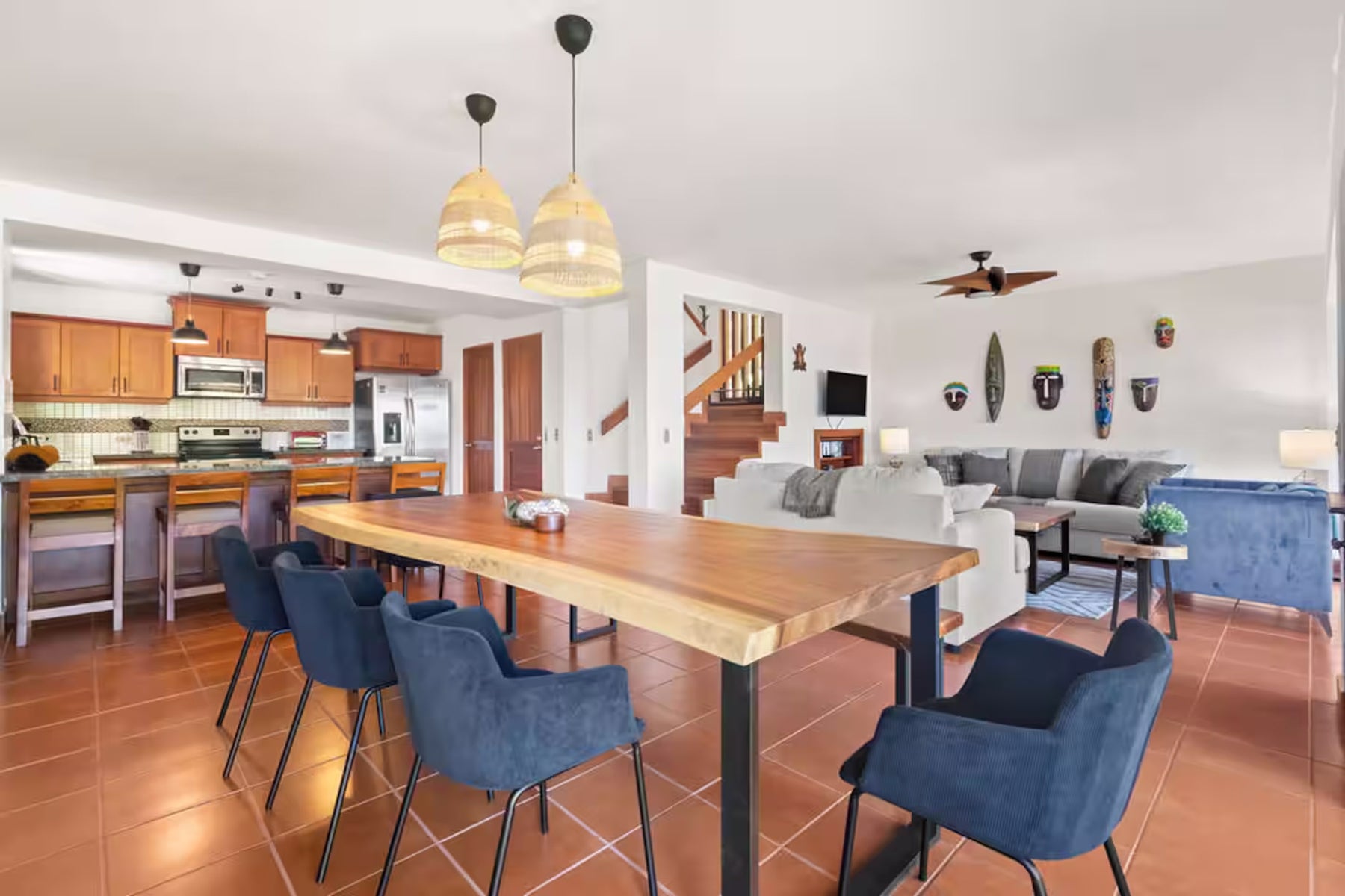 Beachfront Ocean View Villa — photo 8 of 19