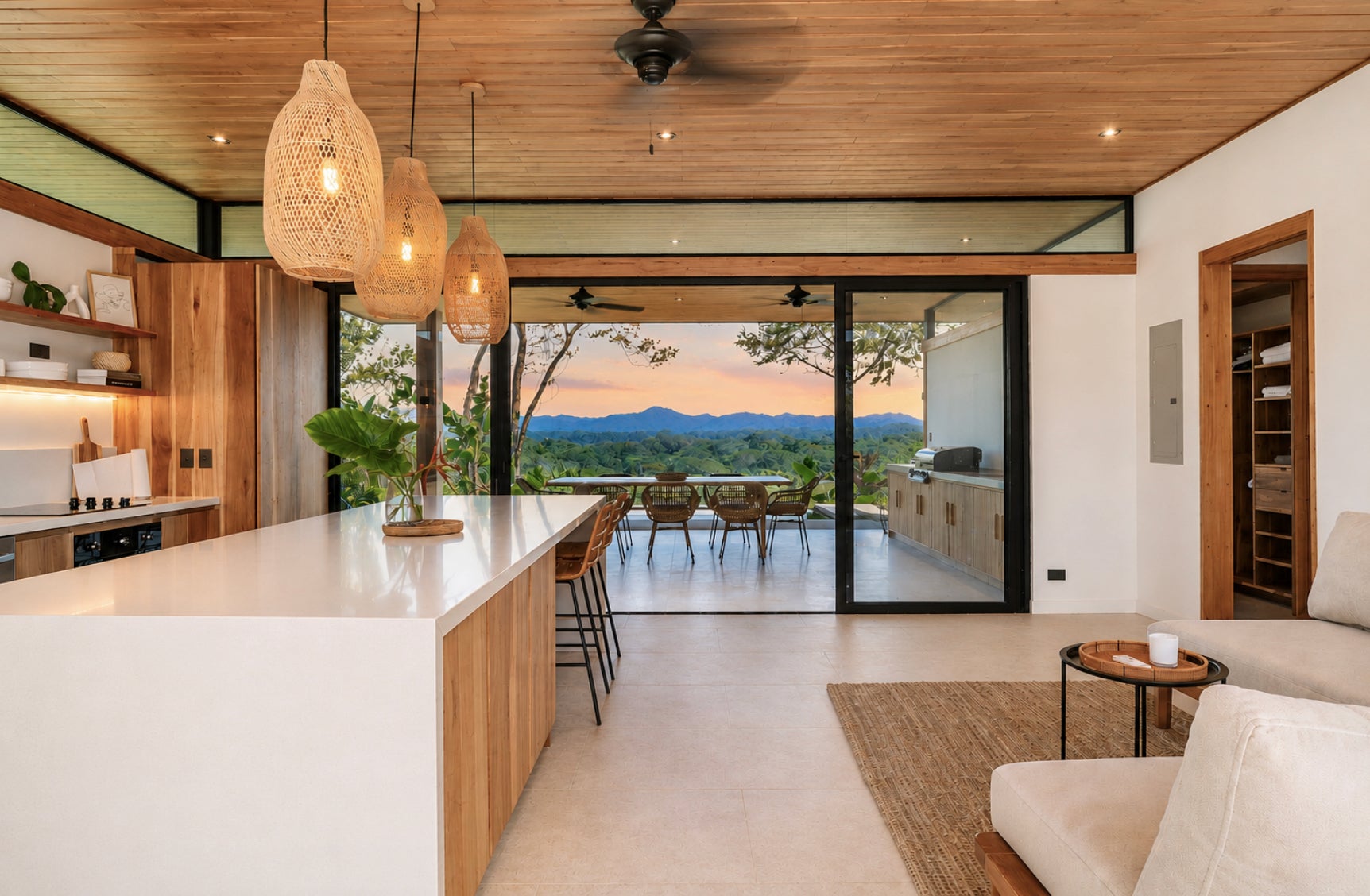 Tropical Modern Home with Expansive Valley Views — photo 2 of 19