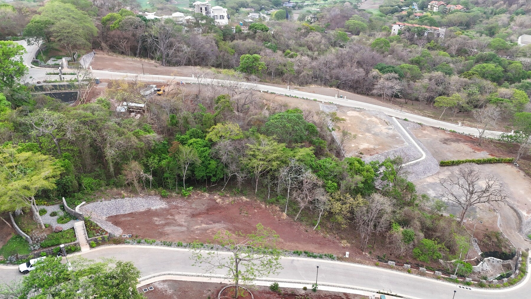 Luxury Private Lot — photo 6 of 14
