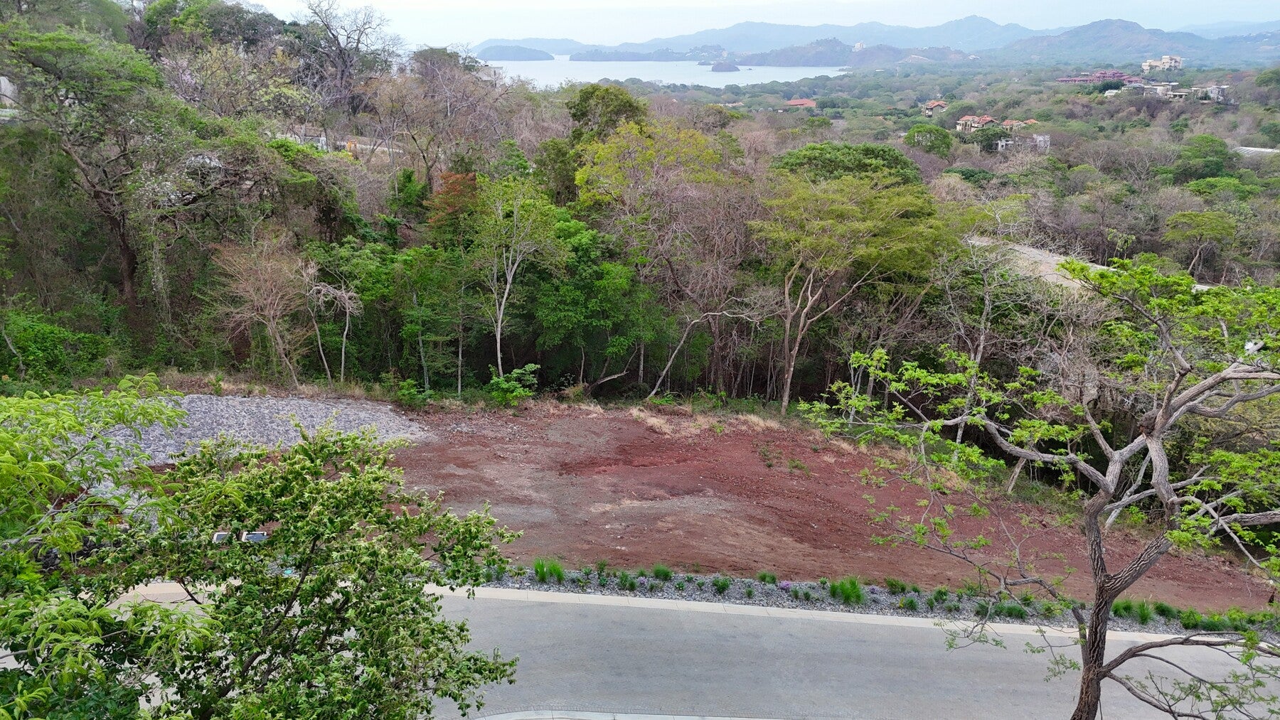 Luxury Private Lot — photo 9 of 14
