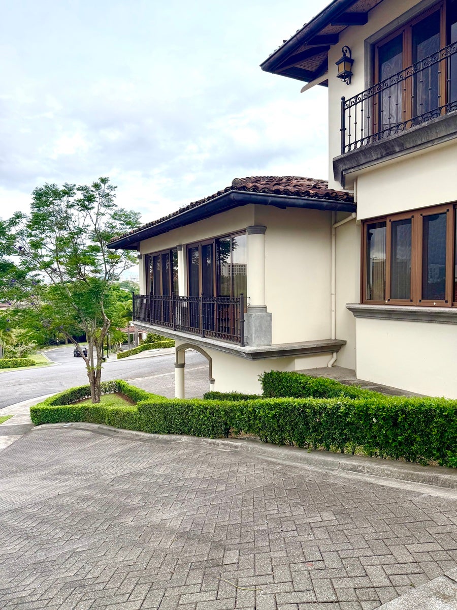 Classical Corner Home in Cerro Alto, Escazu, Guachipelin, San Jose, Costa Rica 10203