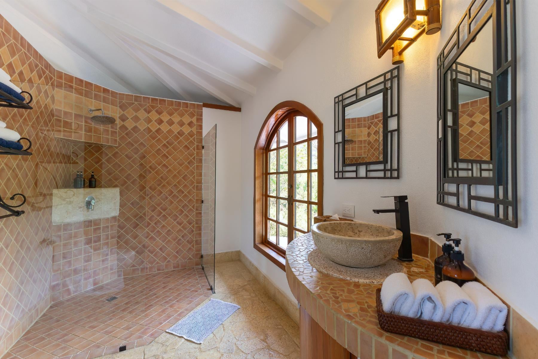 Ocean View Retreat Estate — photo 18 of 19