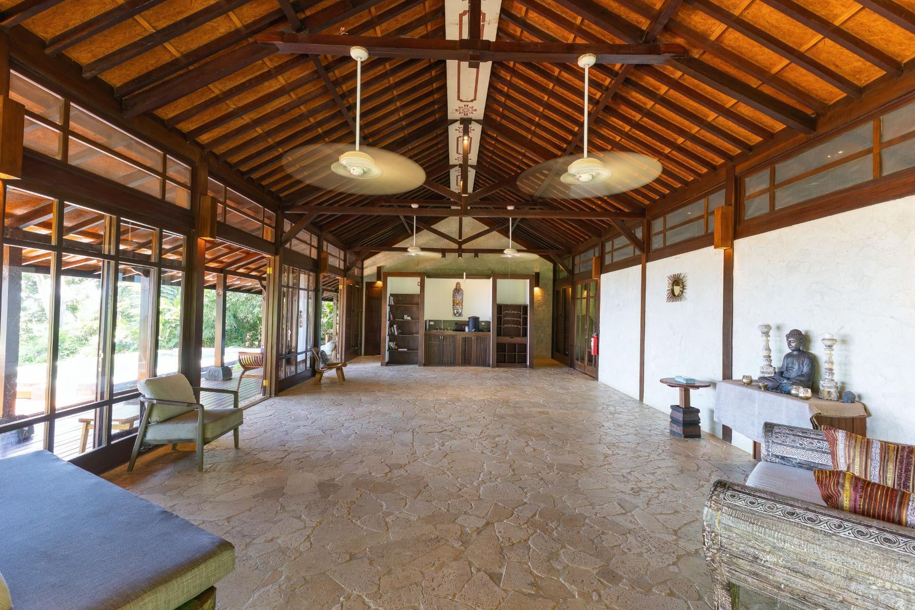 Ocean View Retreat Estate — photo 6 of 19