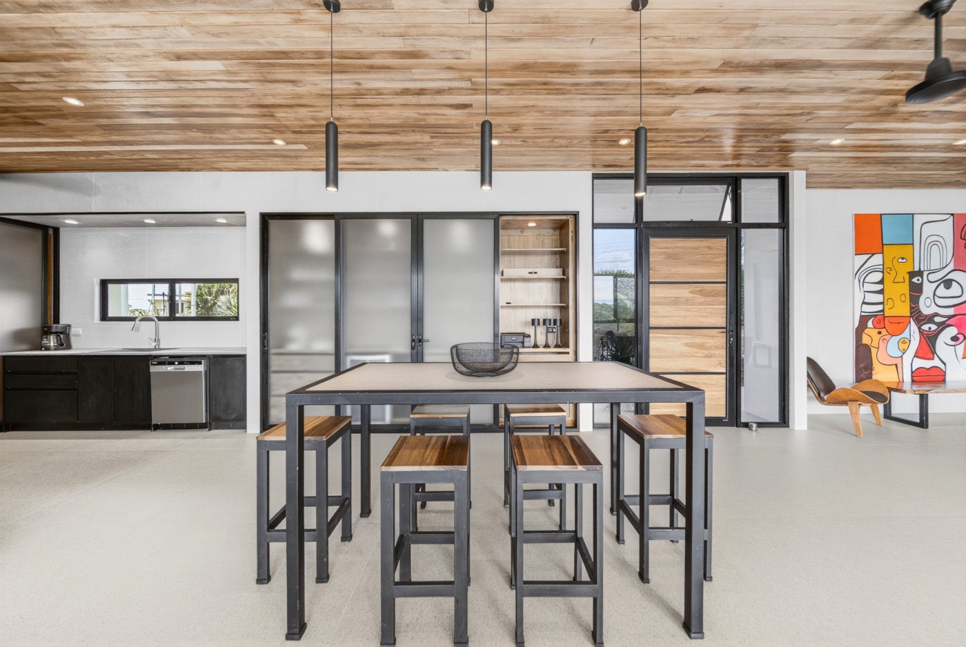 Mountain View Investment — photo 5 of 15