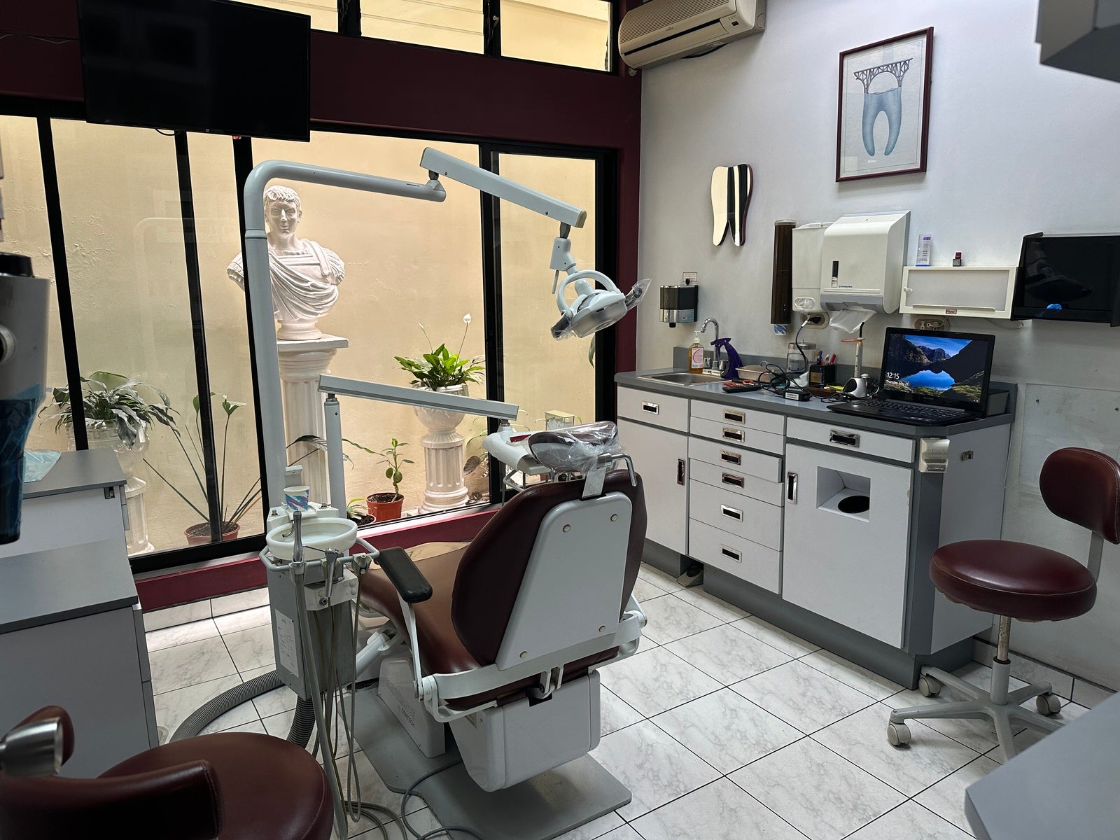 Dual Income Property  with Active Dental Clinic — photo 7 of 19
