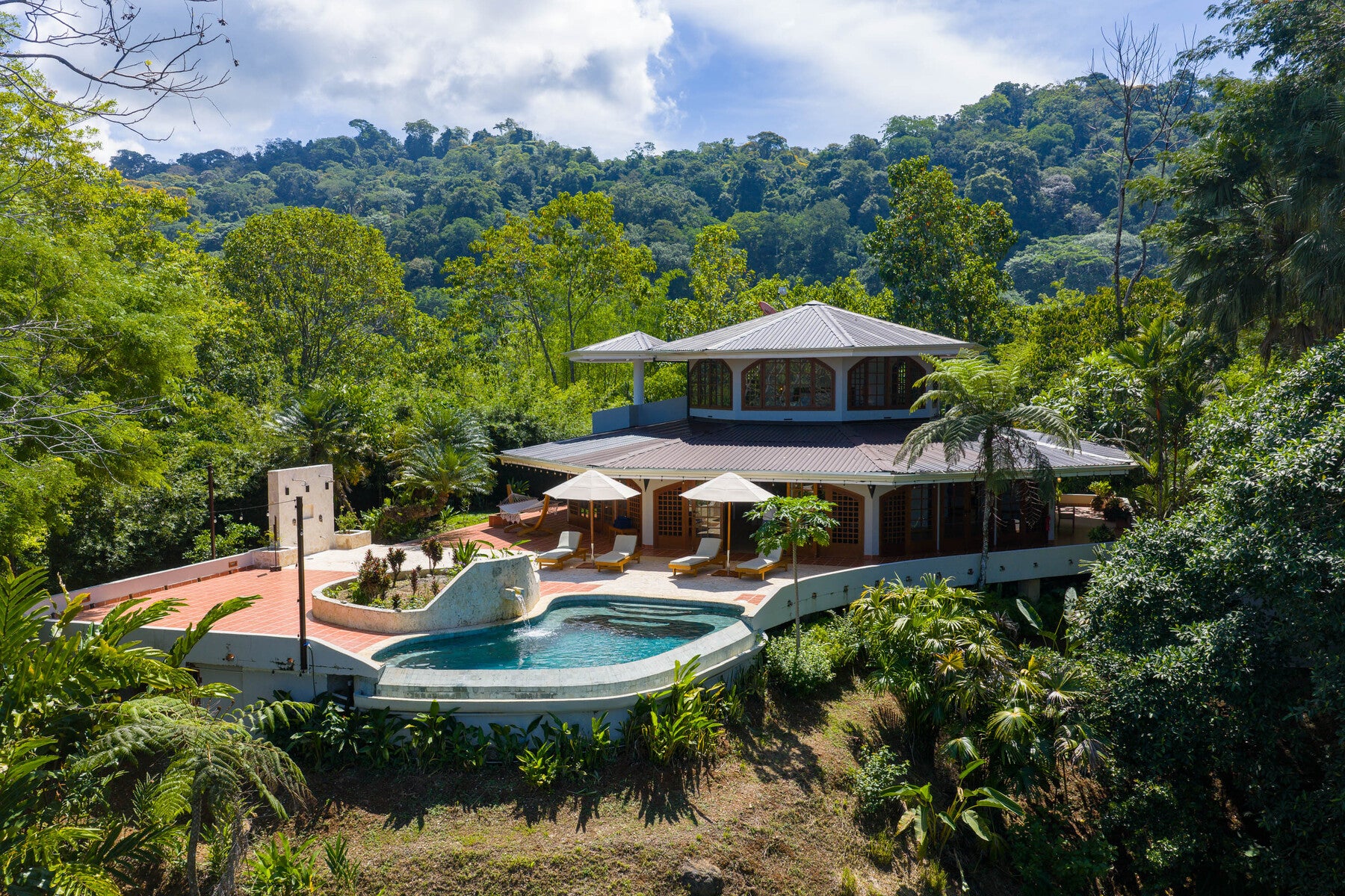 Ocean View Retreat Estate — photo 3 of 19
