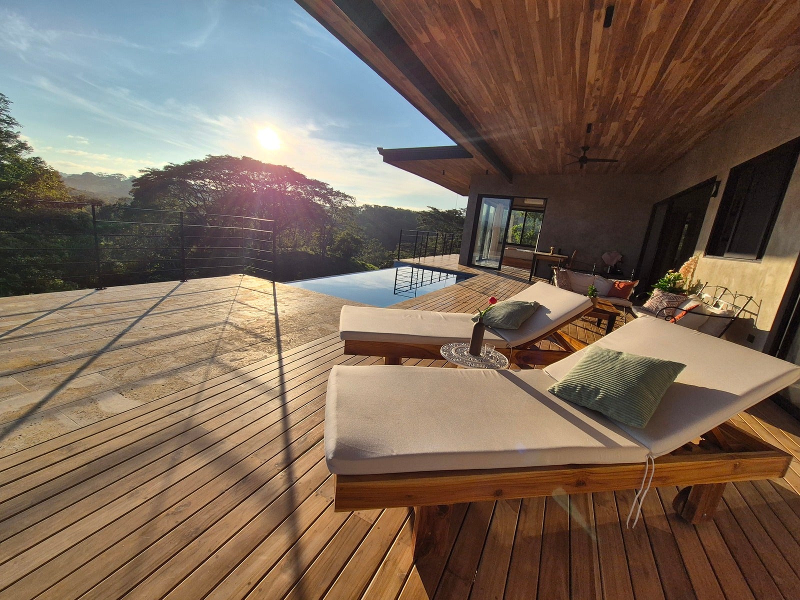 Turnkey Home with Valley Views — photo 4 of 19
