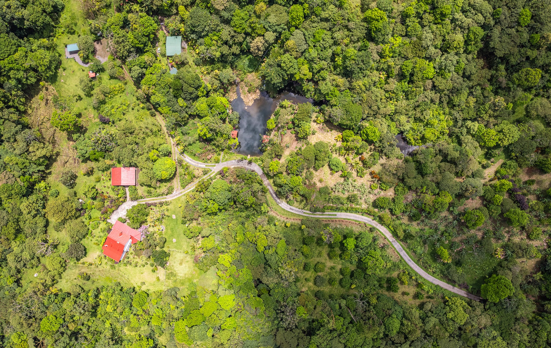 Home And Guesthouse With Tourism Business, Nuevo Arenal, Lake Arenal, Arenal, Tilaran, Alajuela, Costa Rica 50807 — photo 4 of 5