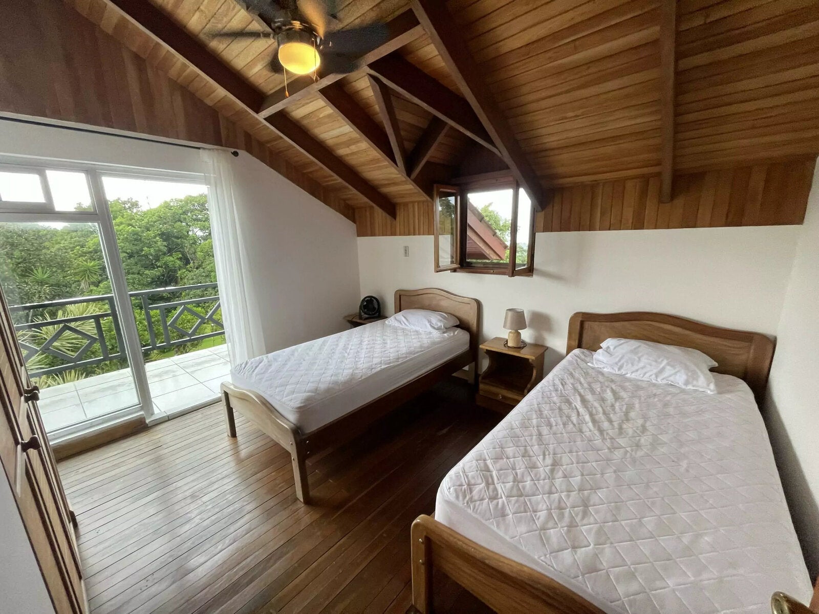 Home And Guesthouse With Tourism Business — photo 15 of 19
