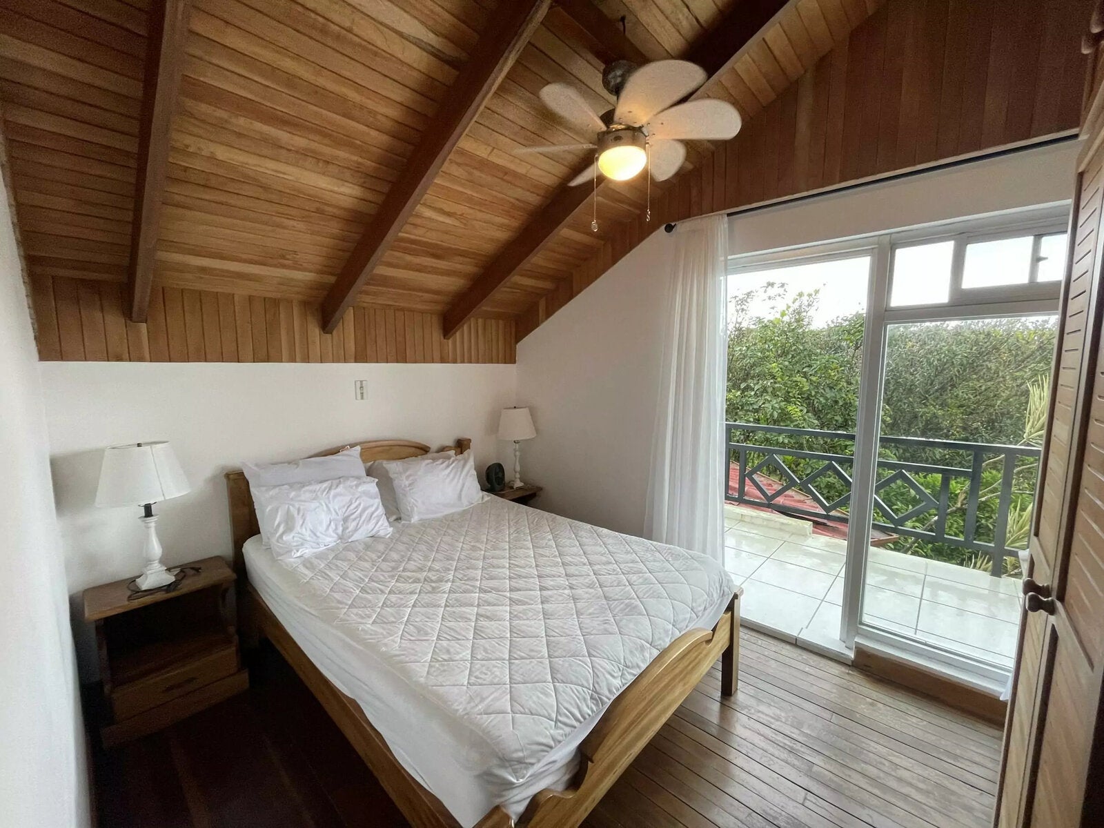 Home And Guesthouse With Tourism Business — photo 17 of 19
