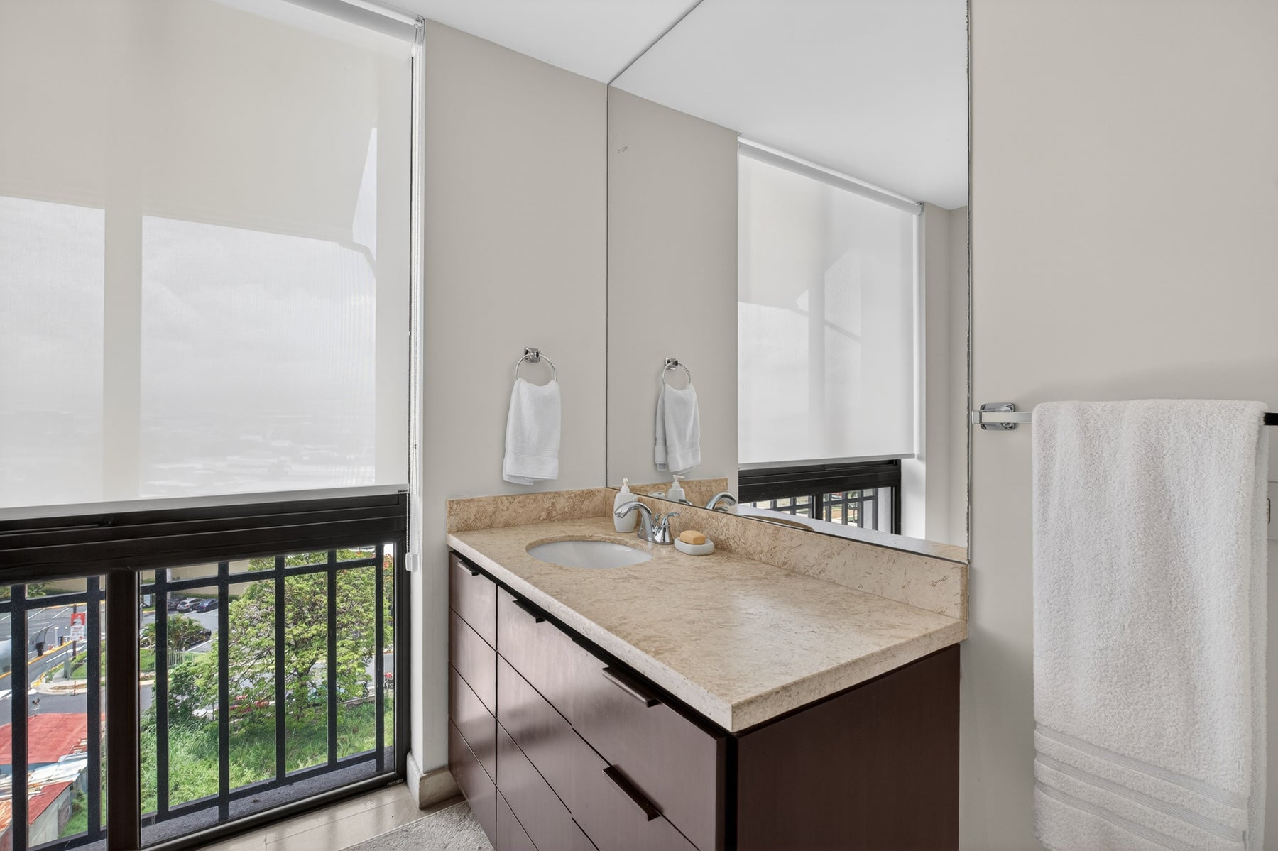 Luxury Penthouse — photo 19 of 19