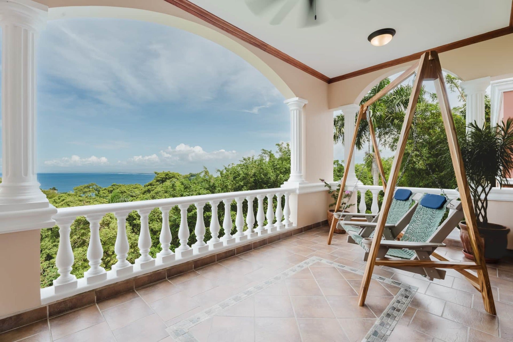 Pacifico Colonial Manuel Antonio, #2 South — photo 3 of 19