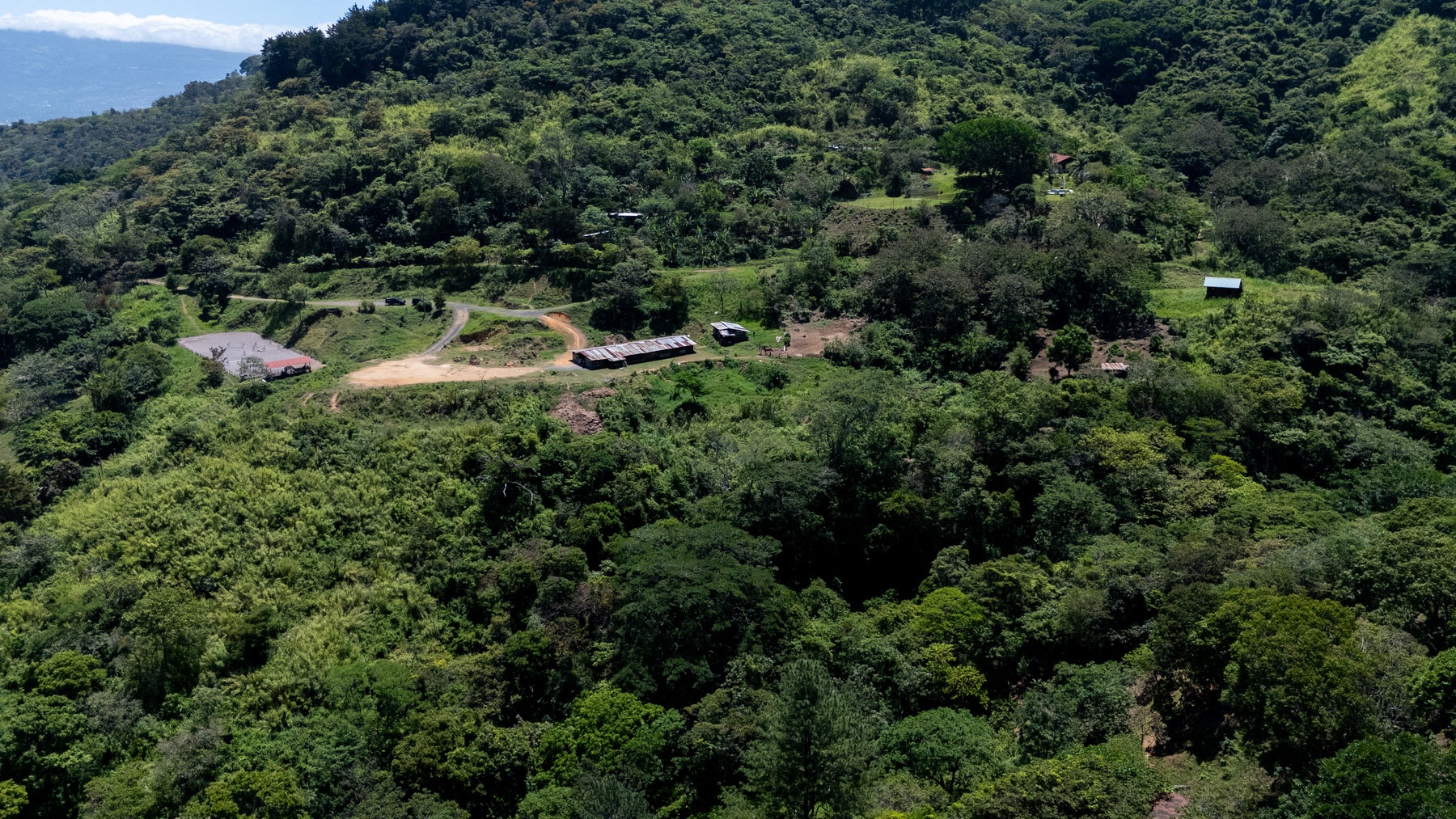 Salitral Mountain Sanctuary — photo 8 of 17