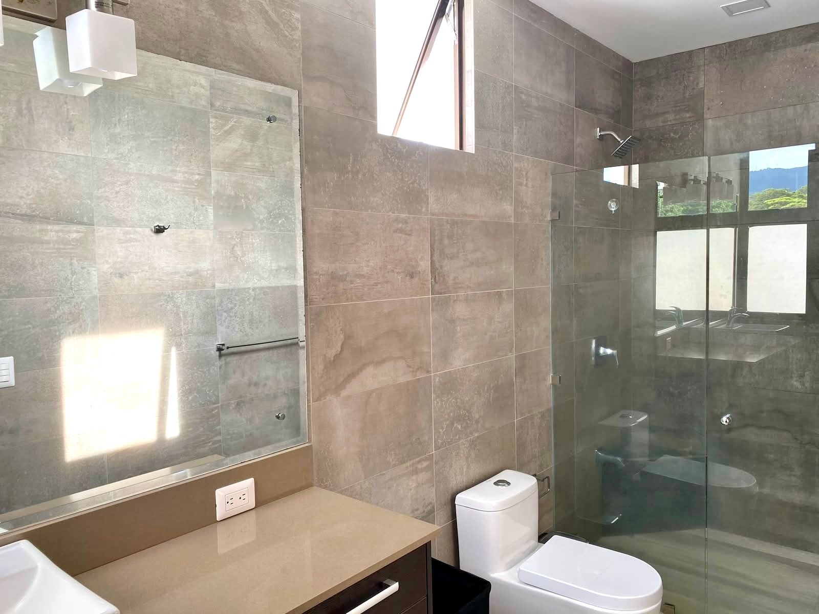 Where Modern Architecture meets the Warmth of Community Bosques de Carao — photo 12 of 19