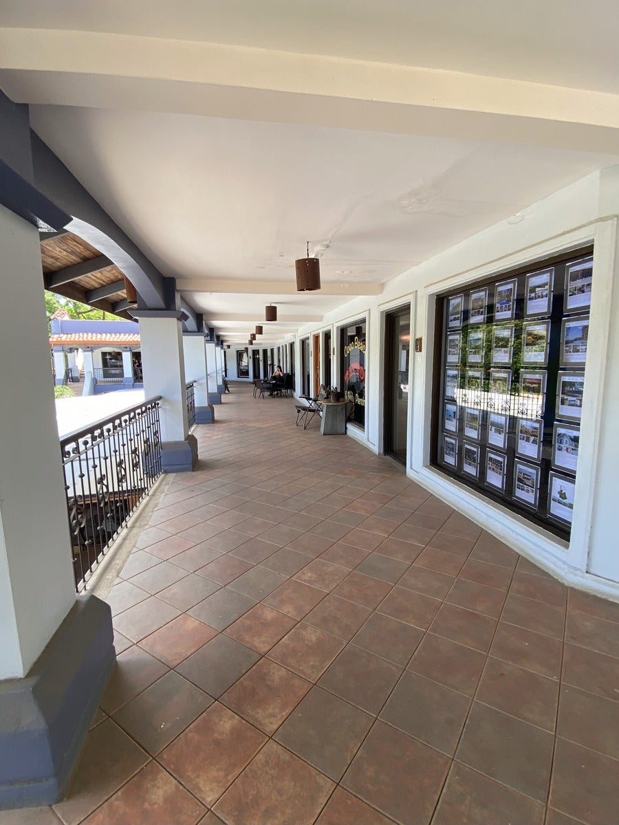 Prime Commercial Space for Sale Near the Beach One Hundred and Fifty meters from the Ocean, #Pueblito Norte 18 — photo 4 of 12