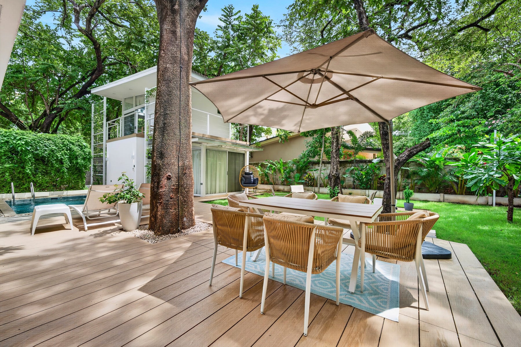 Tropical Modern Beach Home in Surfside, Playa Potrero, Flamingo, Tempate, Santa Cruz, Guanacaste, Costa Rica
