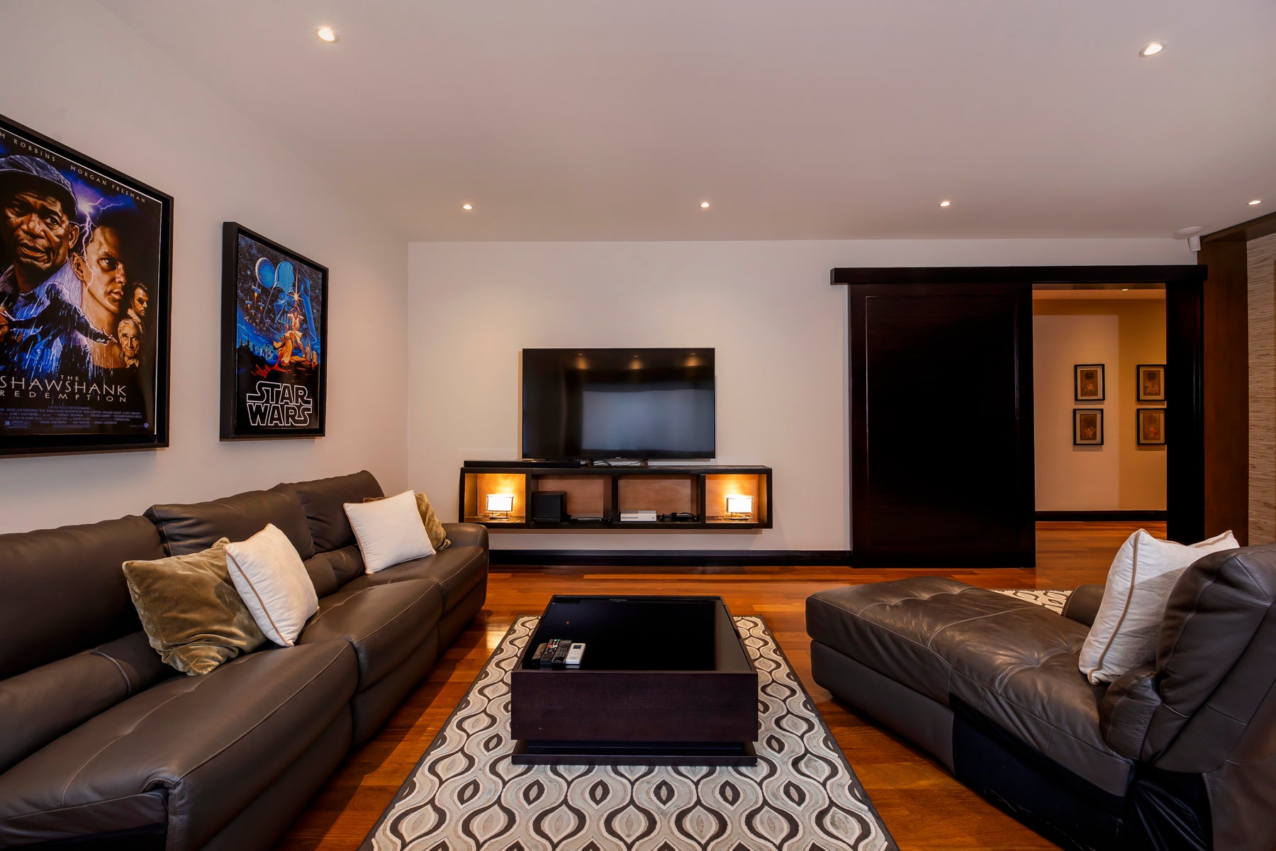 Single Level Luxury Estate — photo 19 of 19
