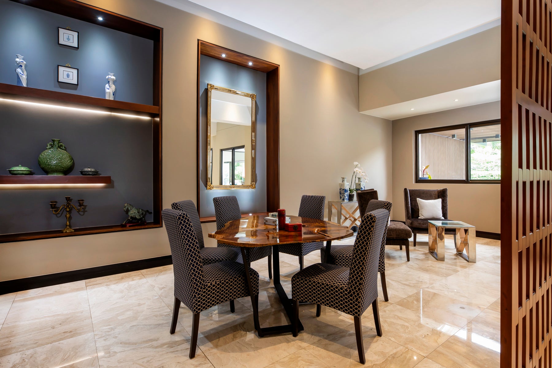 Single Level Luxury Estate — photo 7 of 19