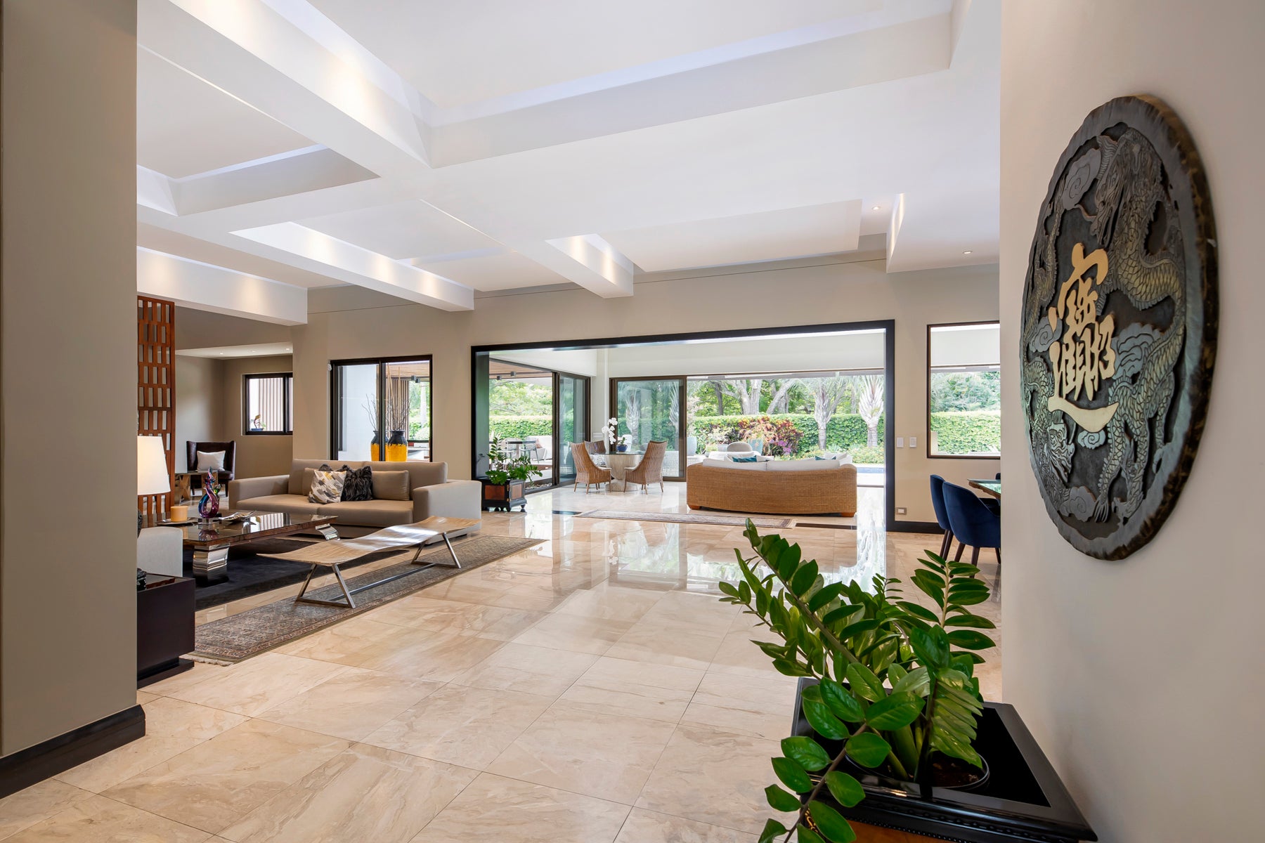 Single Level Luxury Estate — photo 3 of 19