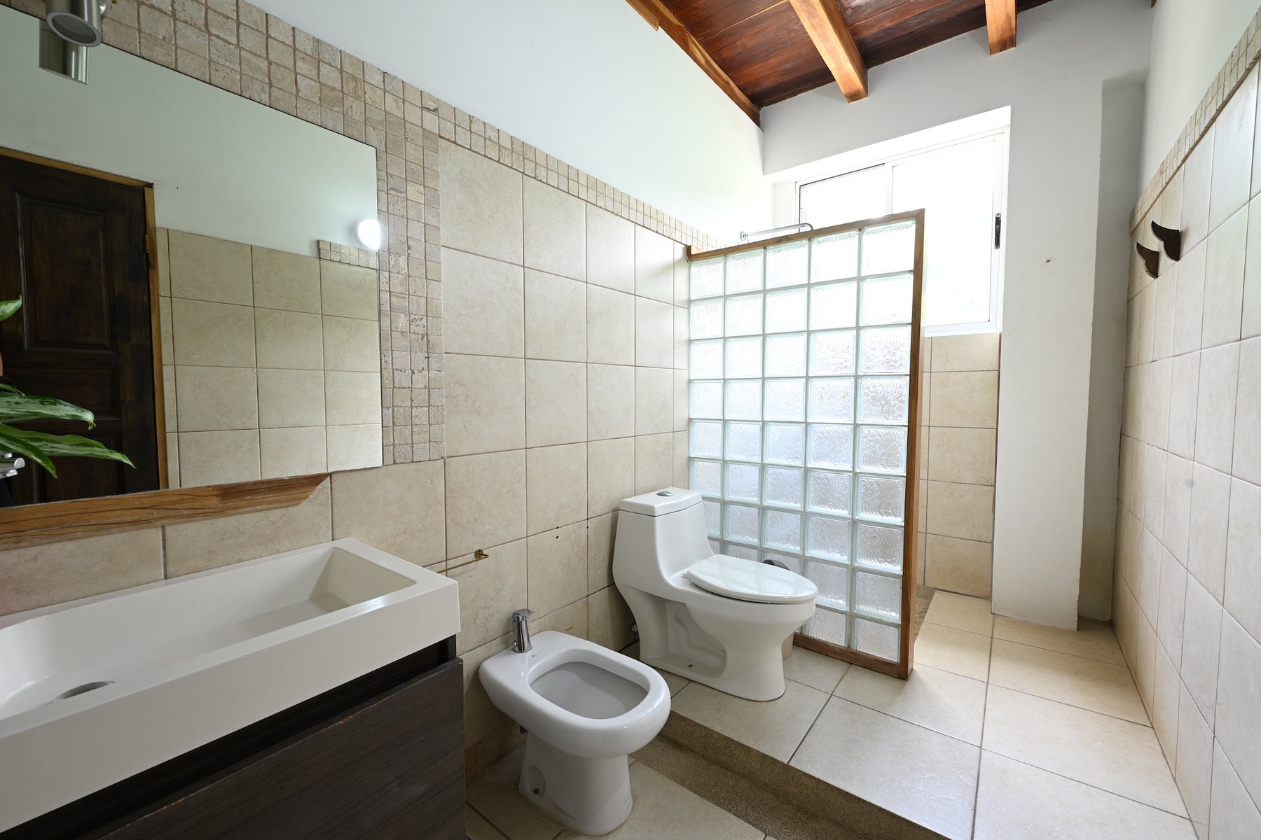 Turnkey Multi-Unit Property with Pool Near Beach, Santa Teresa, Cobano, Puntarenas, Puntarenas, Costa Rica 60111