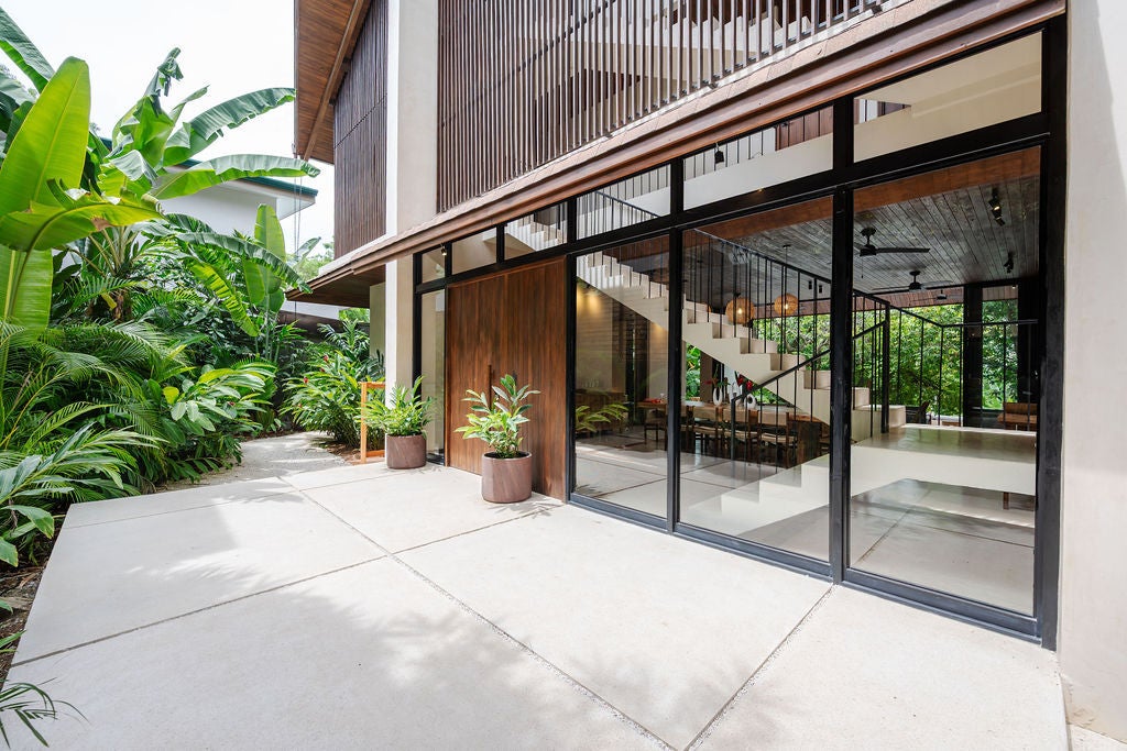 Stunning Seven Bedroom Home in the Heart of Hermosa, Playa Hermosa, Playa Hermosa, Santa Teresa, Cobano, Puntarenas, Puntarenas, Costa Rica 60111