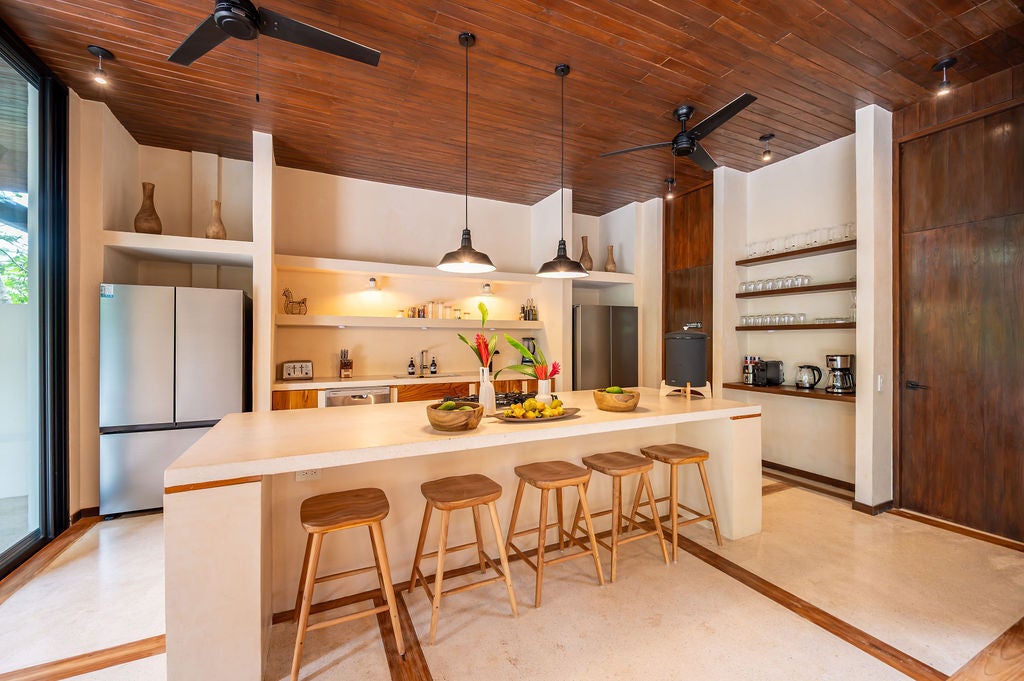 Stunning Seven Bedroom Home in the Heart of Hermosa, Playa Hermosa, Playa Hermosa, Santa Teresa, Cobano, Puntarenas, Puntarenas, Costa Rica 60111