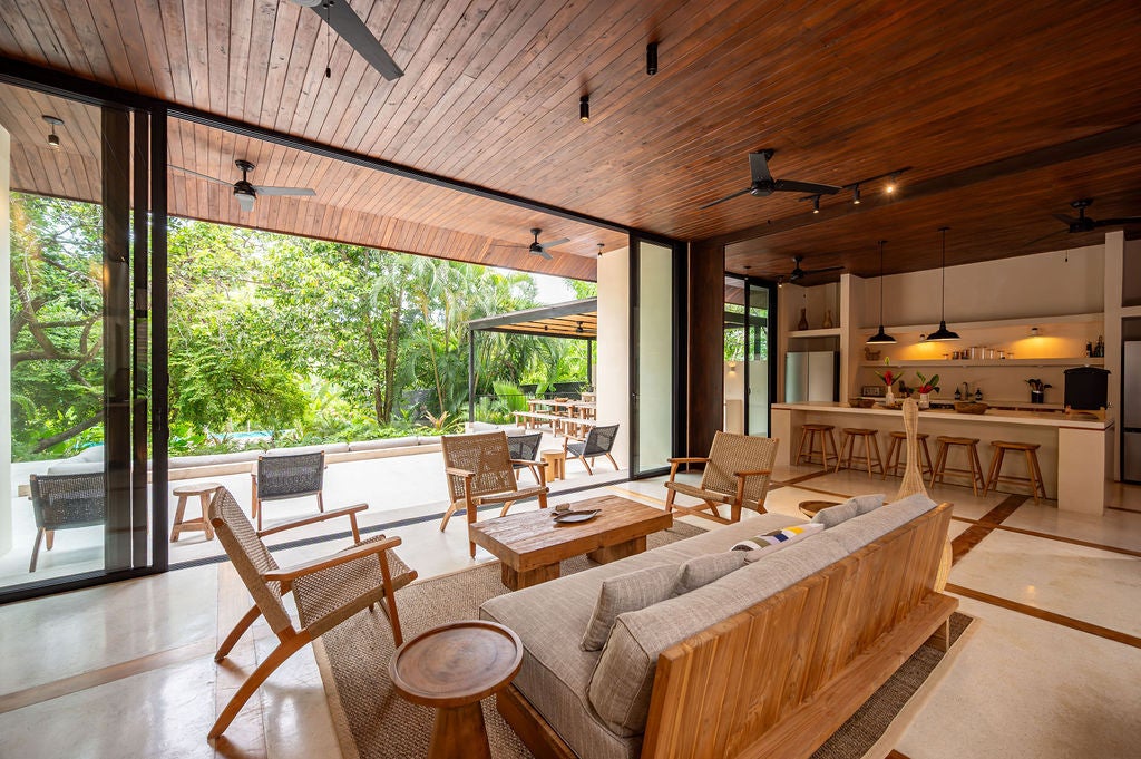 Stunning Seven Bedroom Home in the Heart of Hermosa, Playa Hermosa, Playa Hermosa, Santa Teresa, Cobano, Puntarenas, Puntarenas, Costa Rica 60111