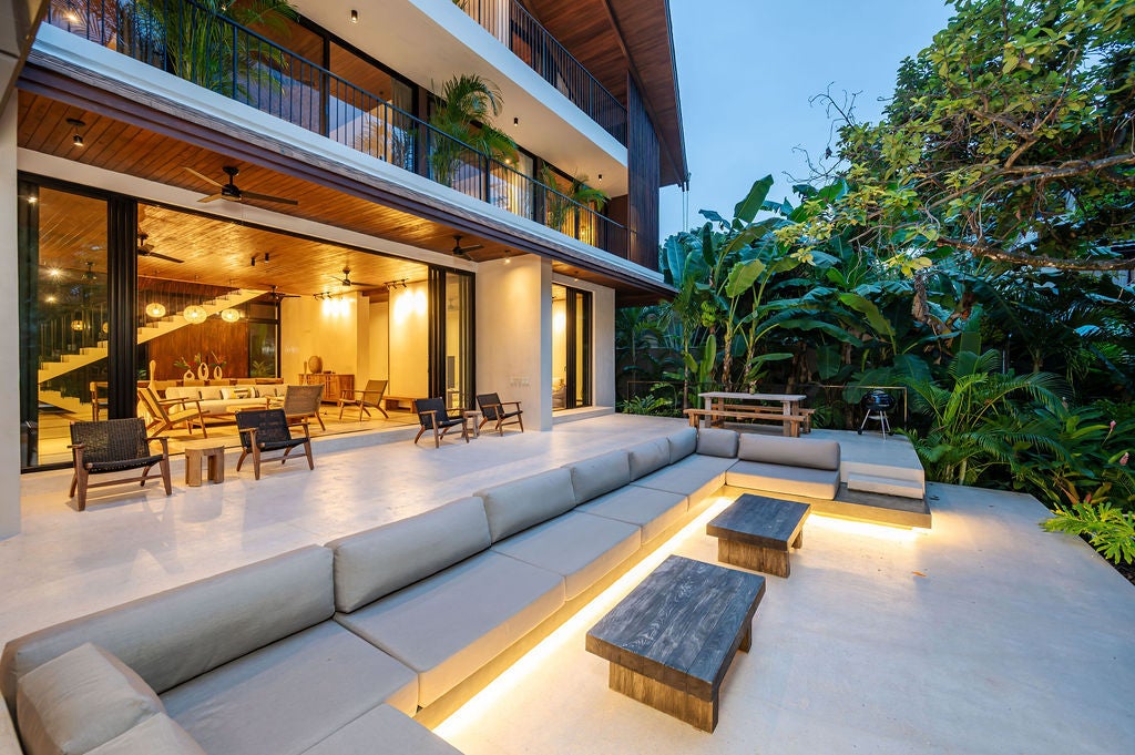 Stunning Seven Bedroom Home in the Heart of Hermosa, Playa Hermosa, Playa Hermosa, Santa Teresa, Cobano, Puntarenas, Puntarenas, Costa Rica 60111
