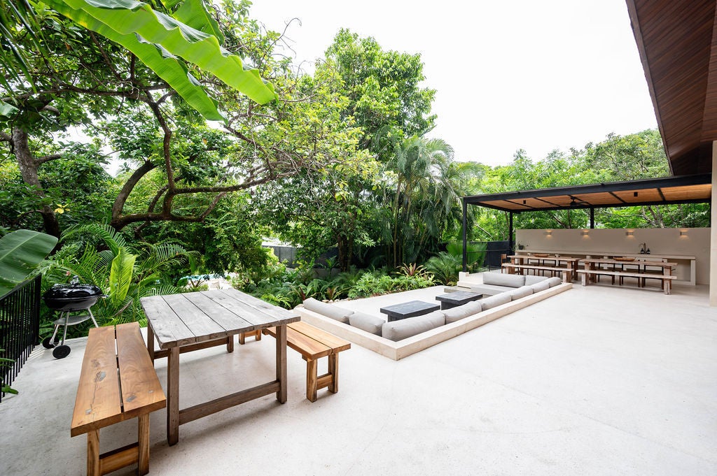 Stunning Seven Bedroom Home in the Heart of Hermosa, Playa Hermosa, Playa Hermosa, Santa Teresa, Cobano, Puntarenas, Puntarenas, Costa Rica 60111