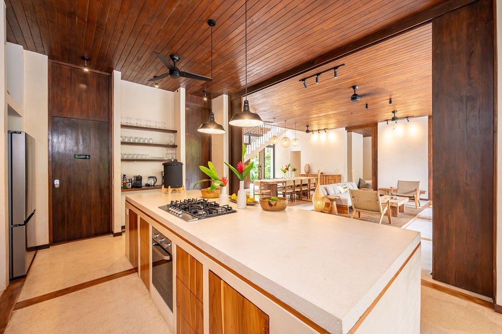 Stunning Seven Bedroom Home in the Heart of Hermosa, Playa Hermosa, Playa Hermosa, Santa Teresa, Cobano, Puntarenas, Puntarenas, Costa Rica 60111
