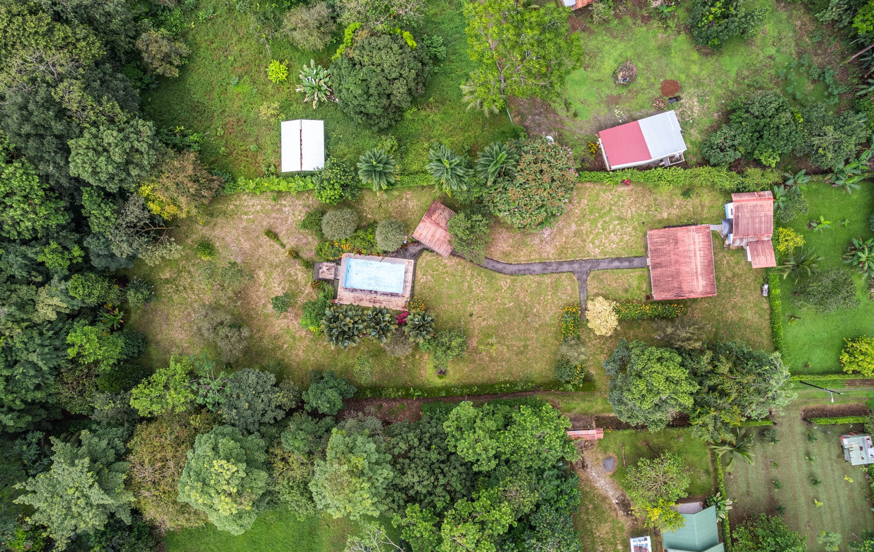 Tropical Property With Pool And Cabinas , La Fortuna, La Fortuna, Lake Arenal, San Ramon, San Carlos, Alajuela, Costa Rica 20213 Tropical Property With Pool And Cabinas , La Fortuna, La Fortuna, Lake Arenal, San Ramon, San Carlos, Alajuela, Costa Rica 20213