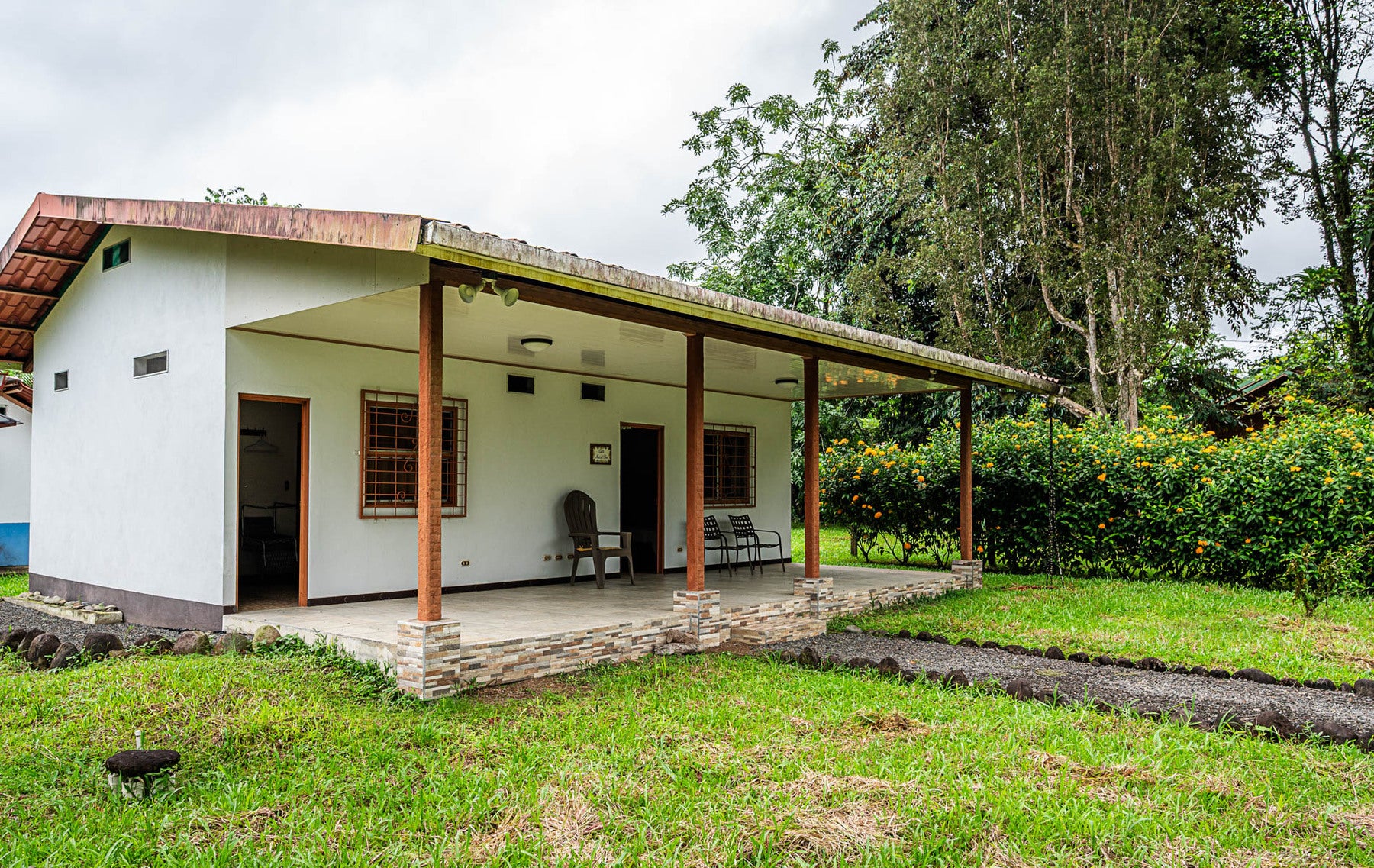 Tropical Property With Pool And Cabinas , La Fortuna, La Fortuna, Lake Arenal, San Ramon, San Carlos, Alajuela, Costa Rica 20213 Tropical Property With Pool And Cabinas , La Fortuna, La Fortuna, Lake Arenal, San Ramon, San Carlos, Alajuela, Costa Rica 20213