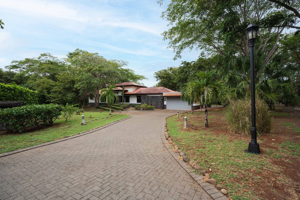 Colonial Luxury Estate, Las Brisas, Hacienda Pinilla, Tamarindo, Santa Cruz, Guanacaste, Costa Rica 50309