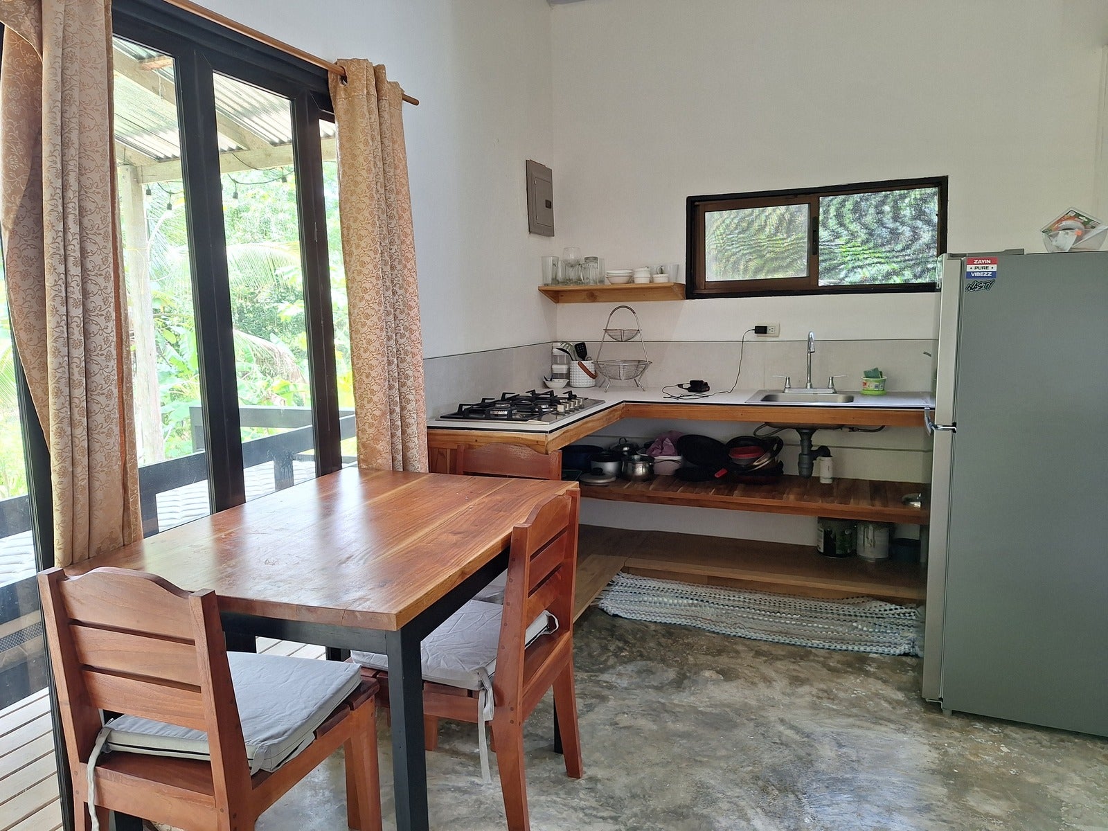 Home near Beach with Development Potential, Manzanillo, Manzanillo, Santa Teresa, Cobano, Puntarenas, Puntarenas, Costa Rica 60111