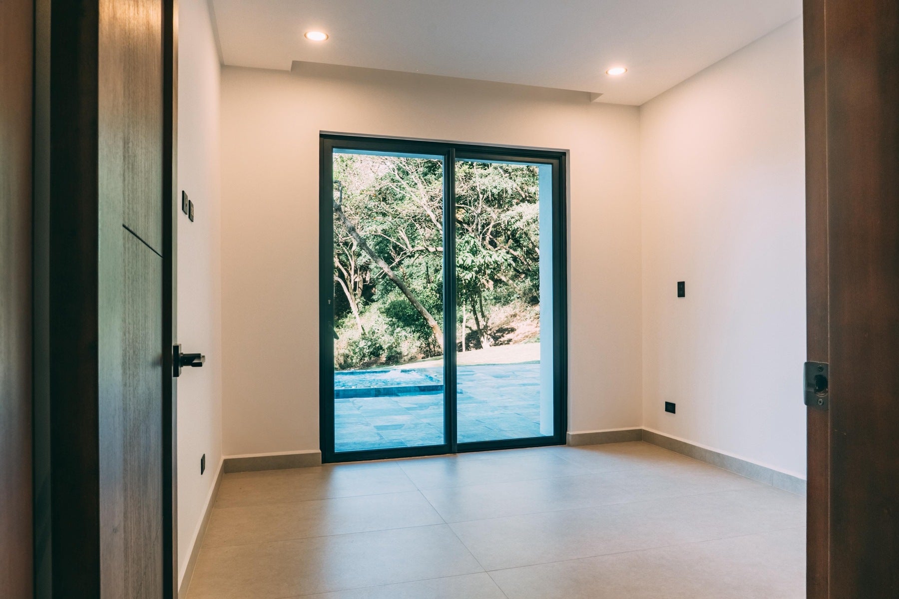 Move in Ready , San Jose, Santa Ana, Santa Ana, San Jose, Costa Rica 10901